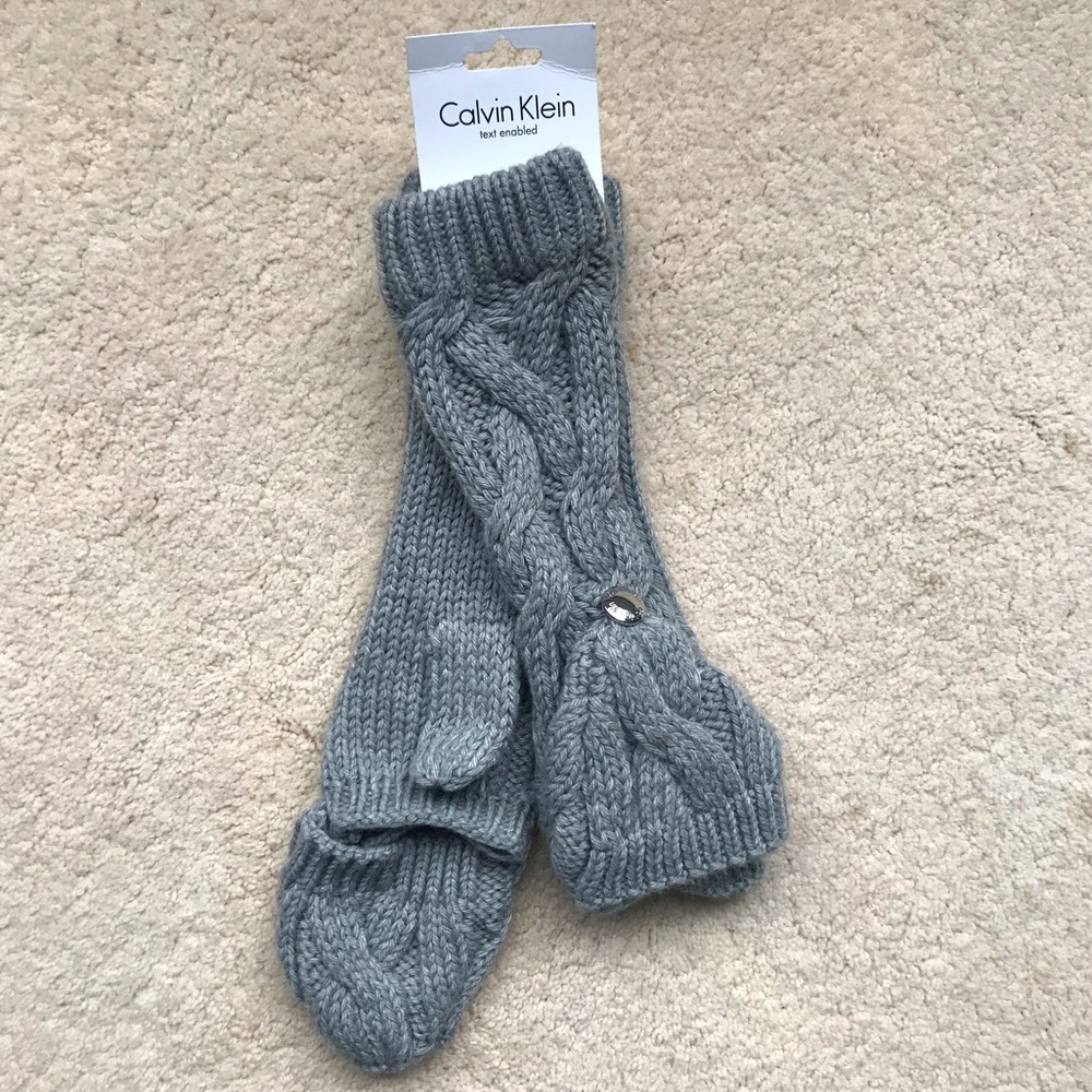 NWT Calvin Klein Wool Text Enabled Gloves